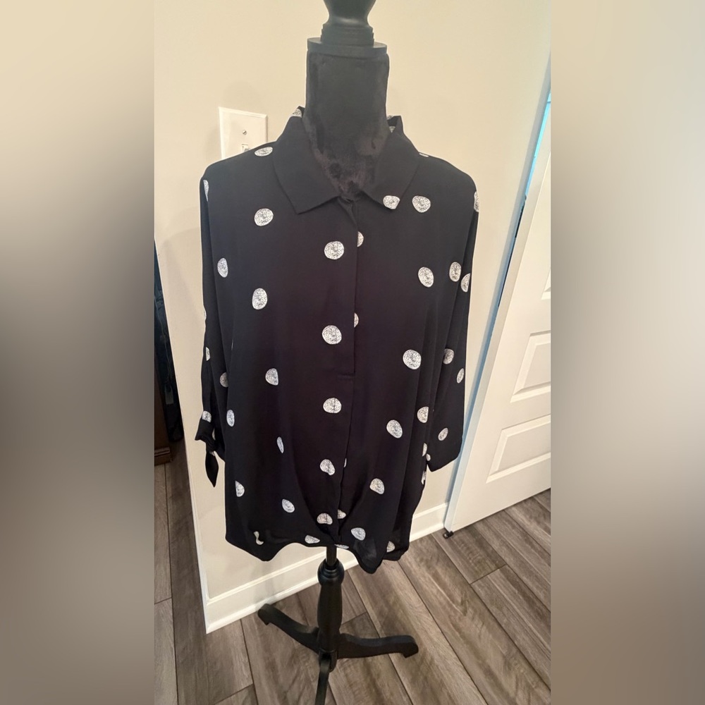 Black and White Polka Dot Women's Top.

#46
